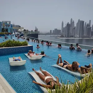 https://7-palm-jumeirah.dubaihotelsoffers.com